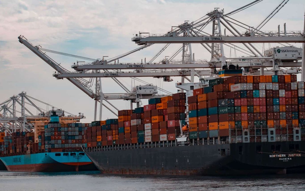 International Trading and Supply Chain